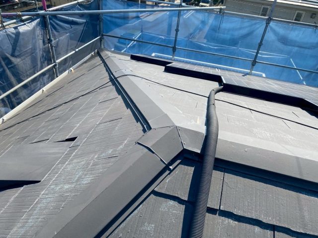 加古川市で棟板金を交換